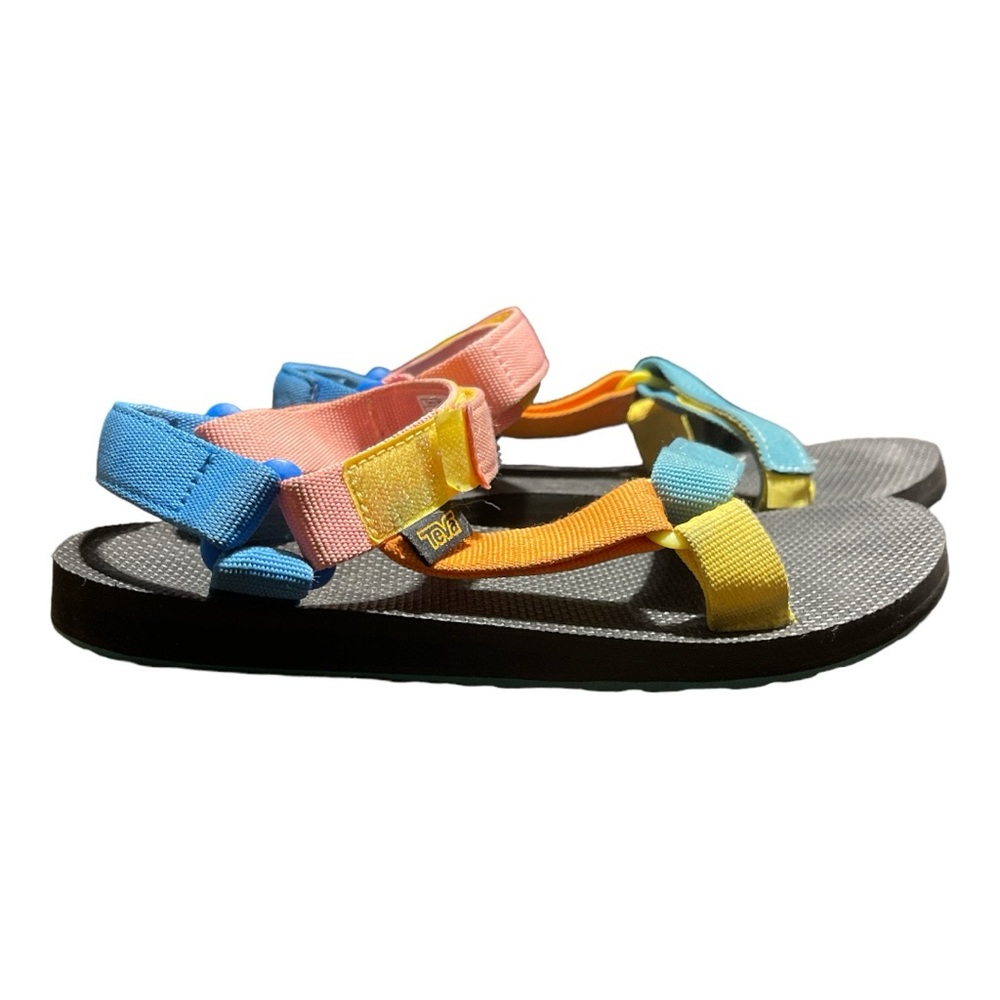 Teva Pastel Color Water/Outdoor Sandal, Women’s size 9